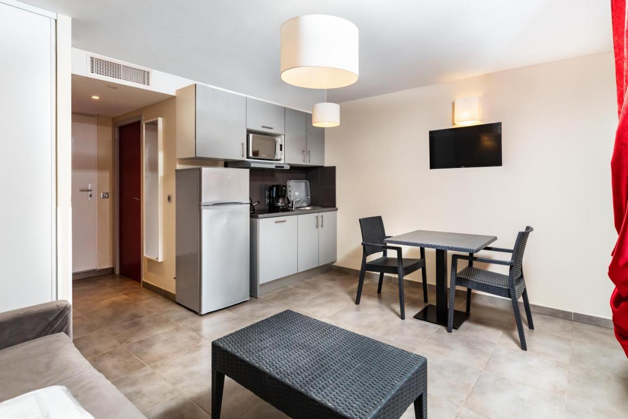 Sowell Residences Les Perles Du Golfe De Saint-Tropez Гримо Екстериор снимка
