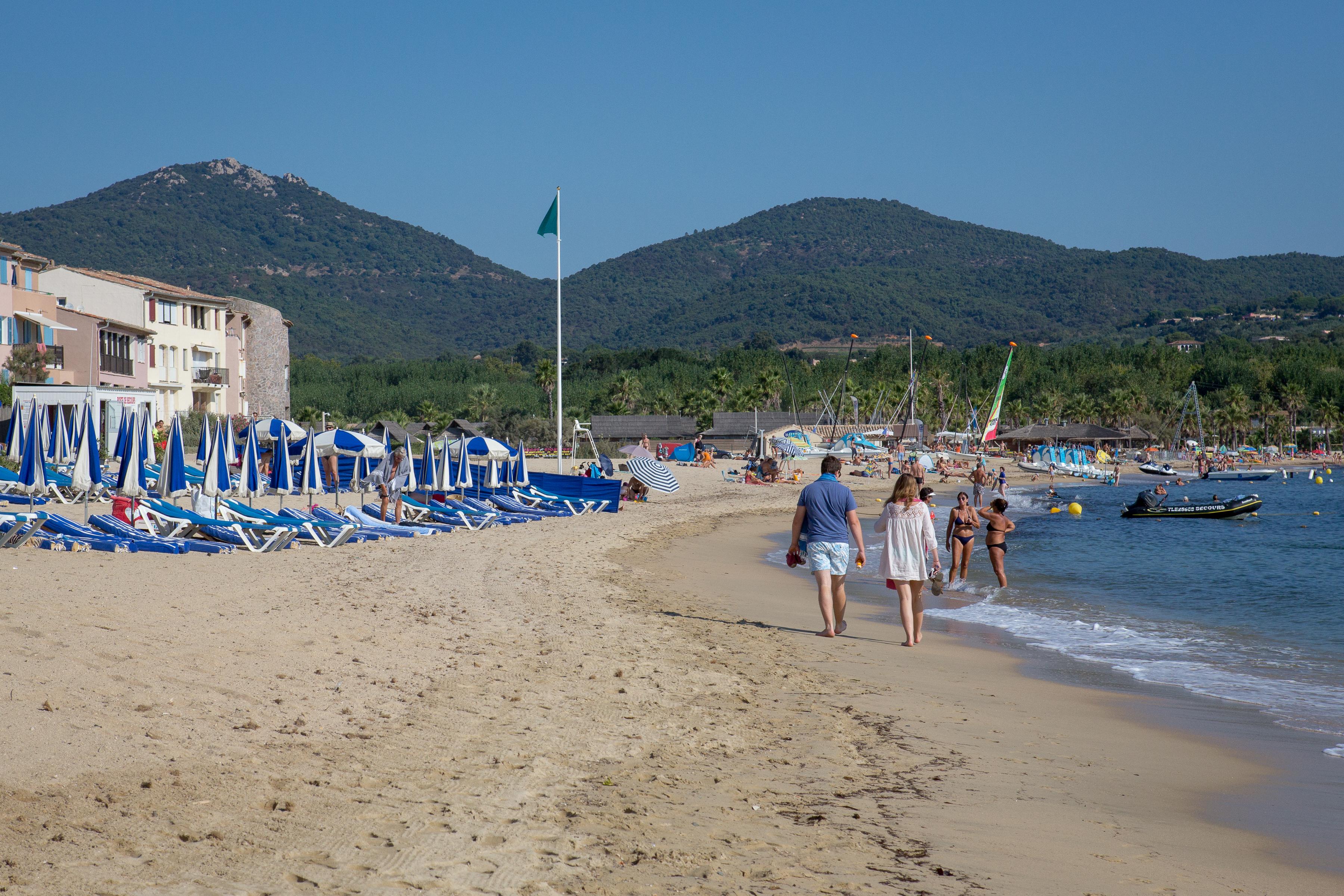Sowell Residences Les Perles Du Golfe De Saint-Tropez Гримо Екстериор снимка