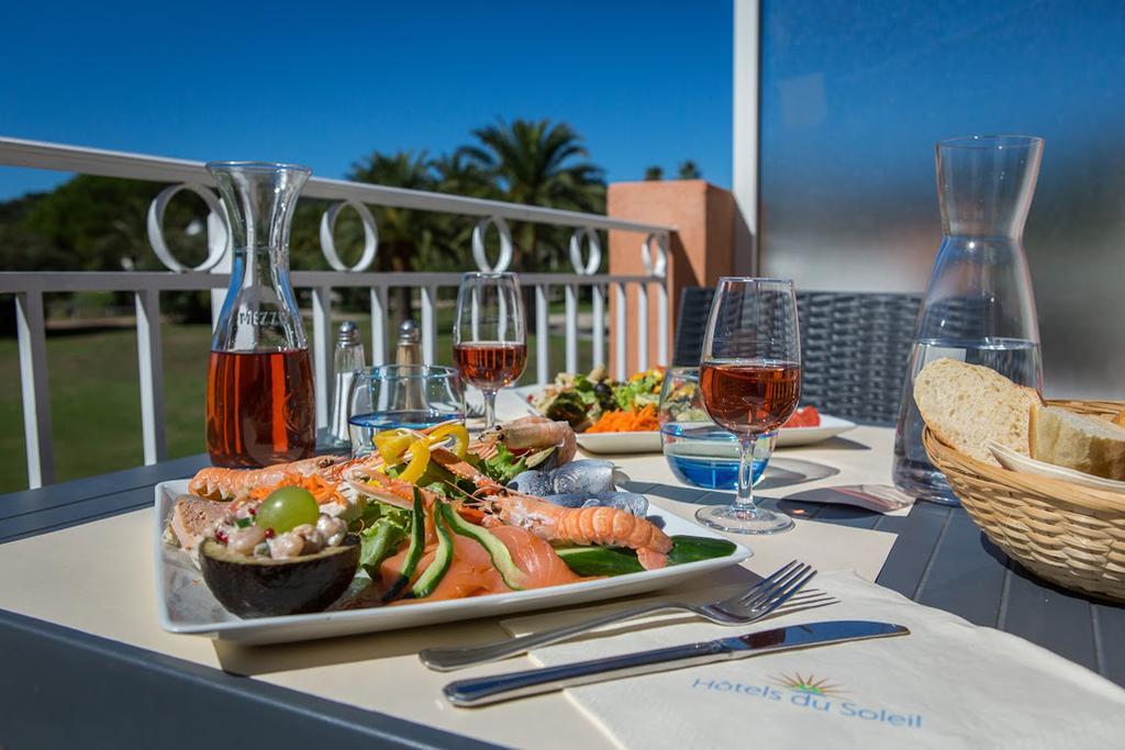 Sowell Residences Les Perles Du Golfe De Saint-Tropez Гримо Екстериор снимка